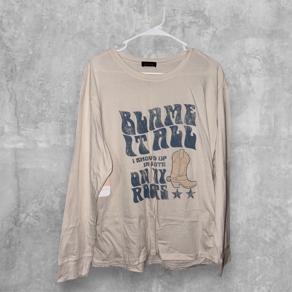 Zutter Garth Brooks "Blame it all on my roots I showed up in boots" Long-sleeve - Picture 3 of 6